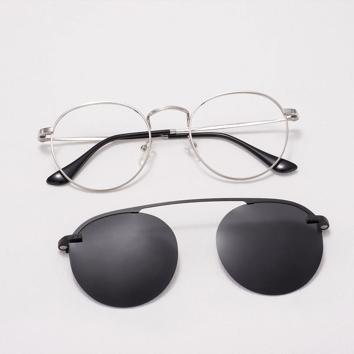 Manzari Clip-On Round