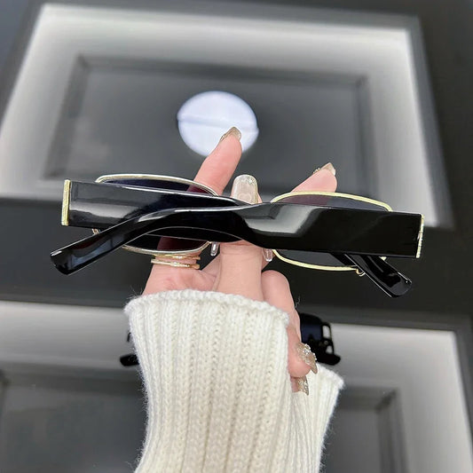 Manzari Luxe Square Sunglasses
